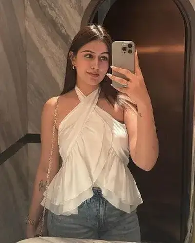 Escorts In Bagora